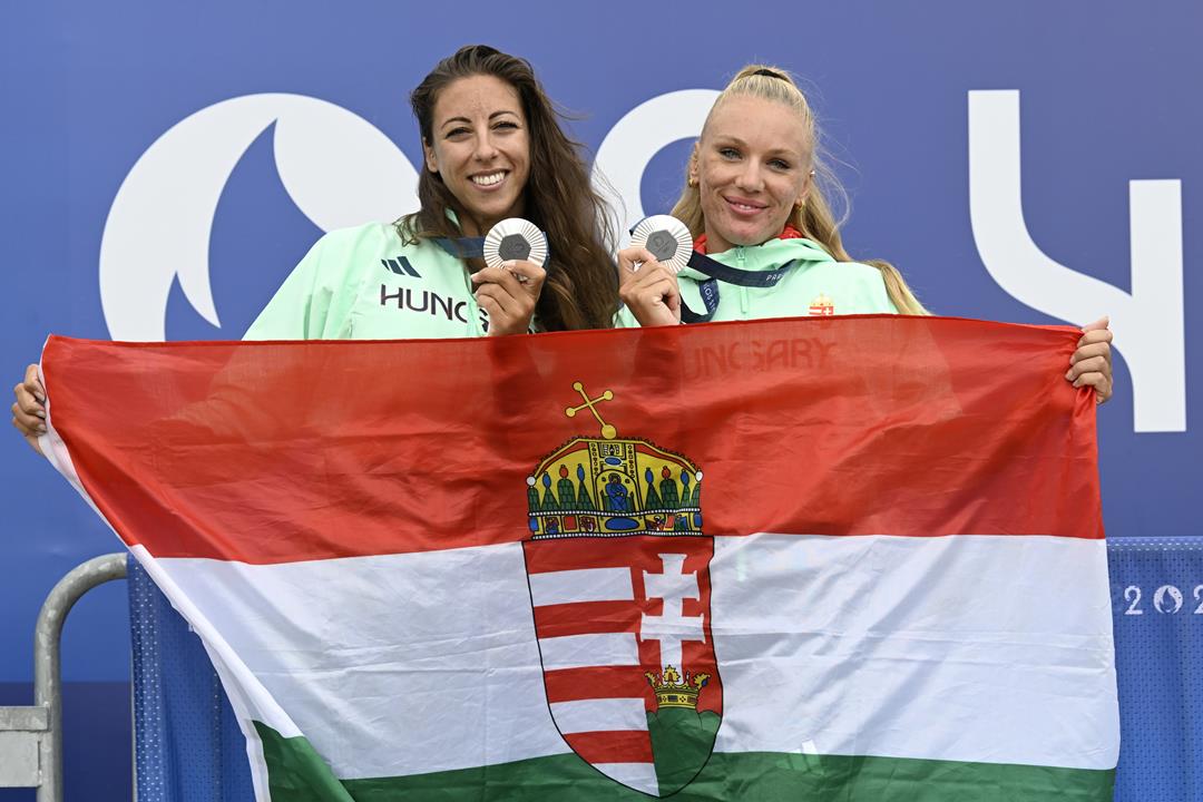 Hungarians won silver and bronze medals in kayak-canoe