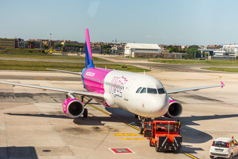 wizz air italy crisis