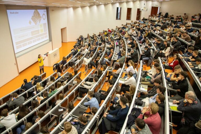 Corvinus Budapest hungarian universities