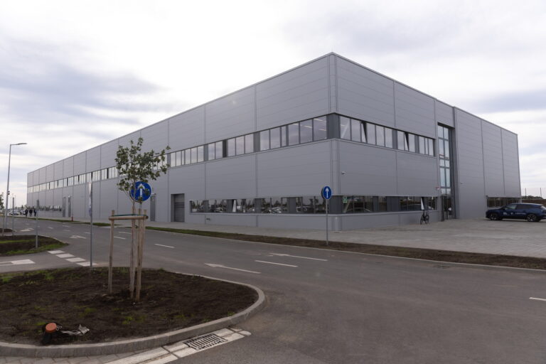 Debrecen BMW multinational company