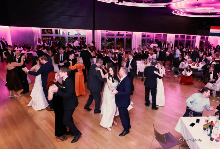 Hungarian Ball organized in Switzerland's Zurich 1