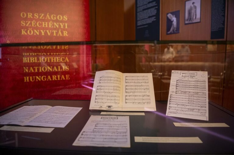 Hungary thanks Australia for returning collection of 'Hungaricum' documents, music scores