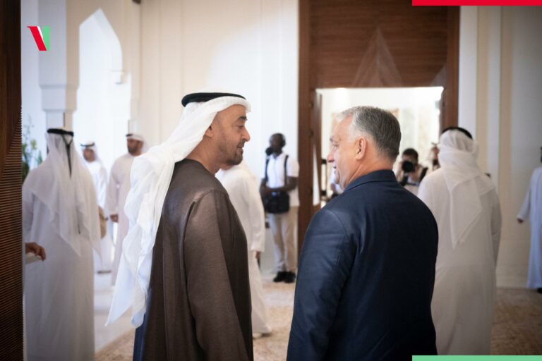Orbán UAE