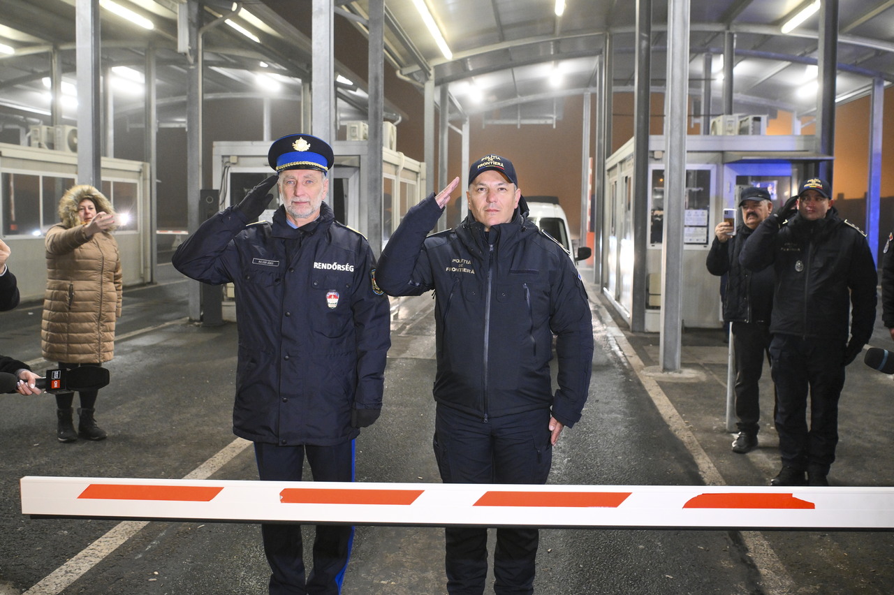 Romania Hungary bordor control Schengen Hungarian police