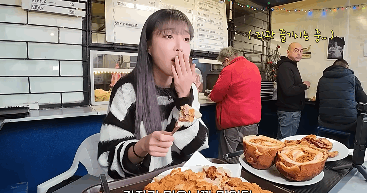Skinny Korean influencer ate an immense amount of Hungarian food in Budapest's Pléhcsárda (Copy)