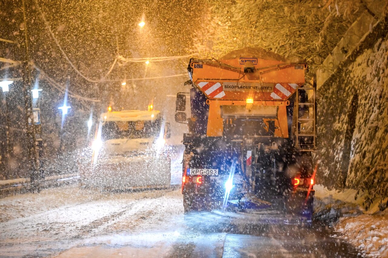 budapest snowfall public transport (1)