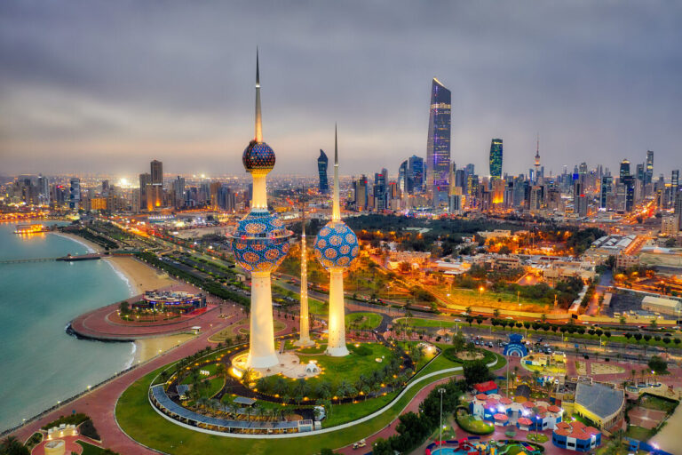 kuwait city budapest flight gulf country