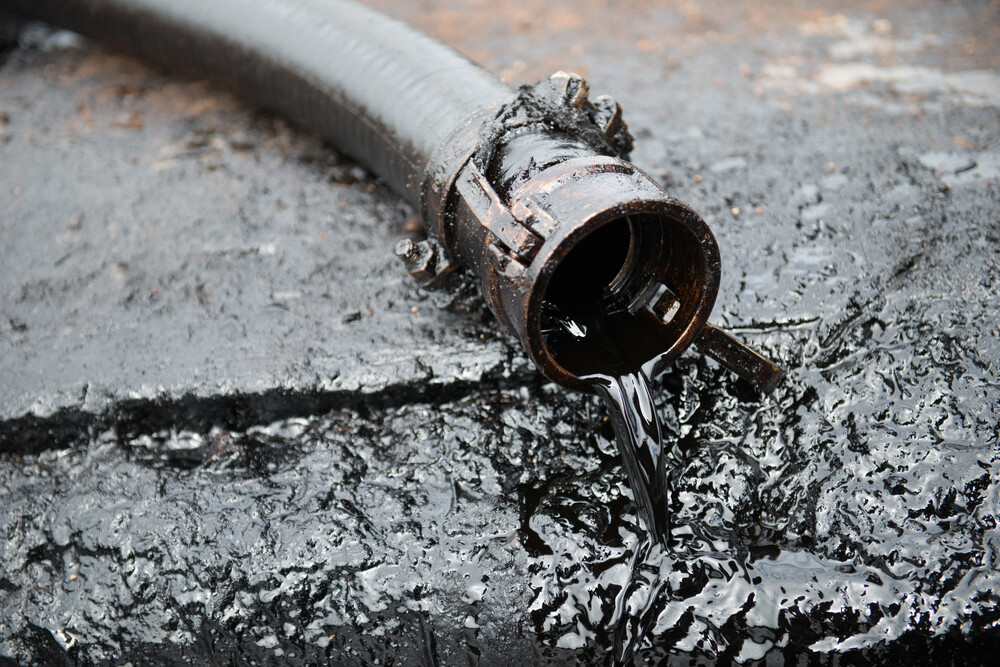 oil leak Gárdony