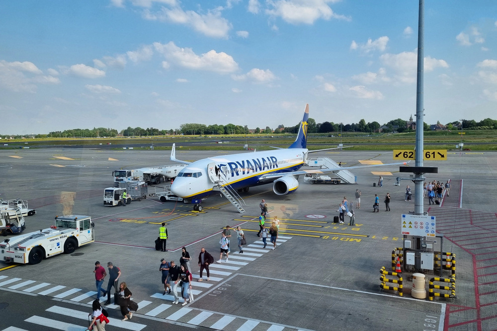 Belgium brussels charleroi airport strike budapest flights