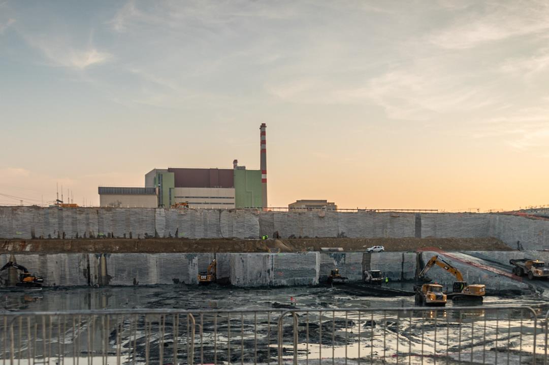 Csárdi visit Paks Hungarian Atomic Energy Authority