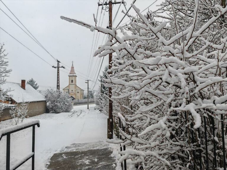 Felsődobsza snow Hungary news