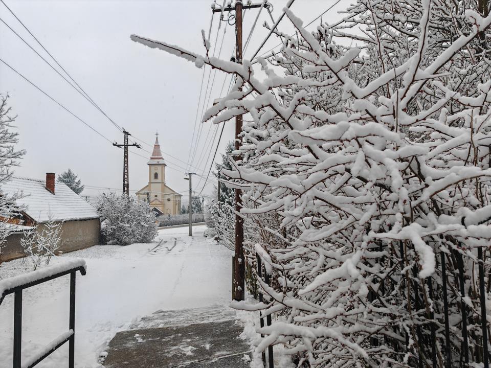 Felsődobsza snow Hungary news
