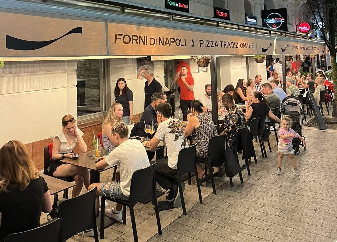 Hungarian restaurant prepares the world's best pizza