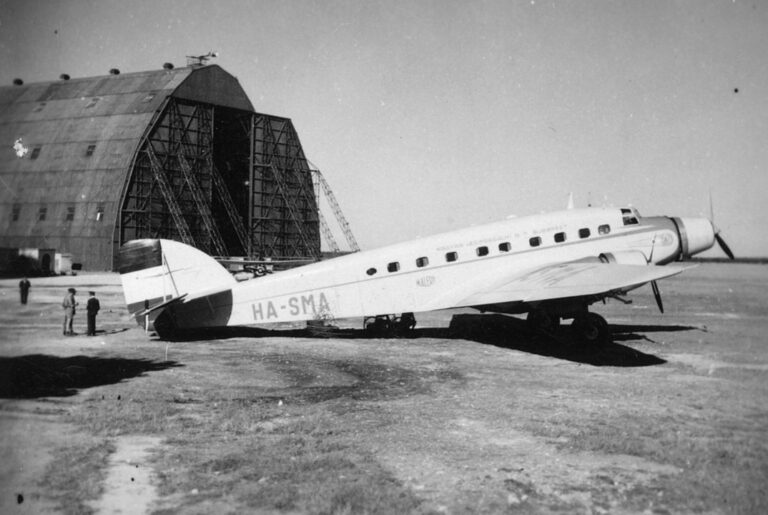 Maefort airline Hungary aviation history