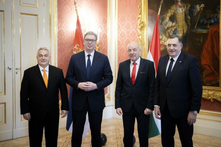 Vucic in BUdapest