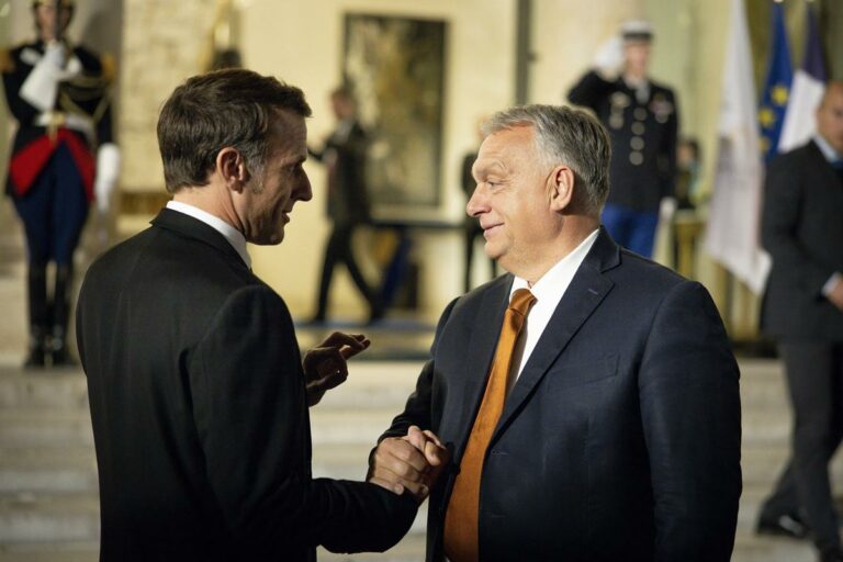 macron orbán