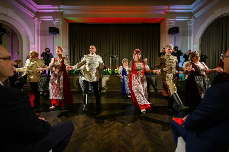 traditional dance hungary