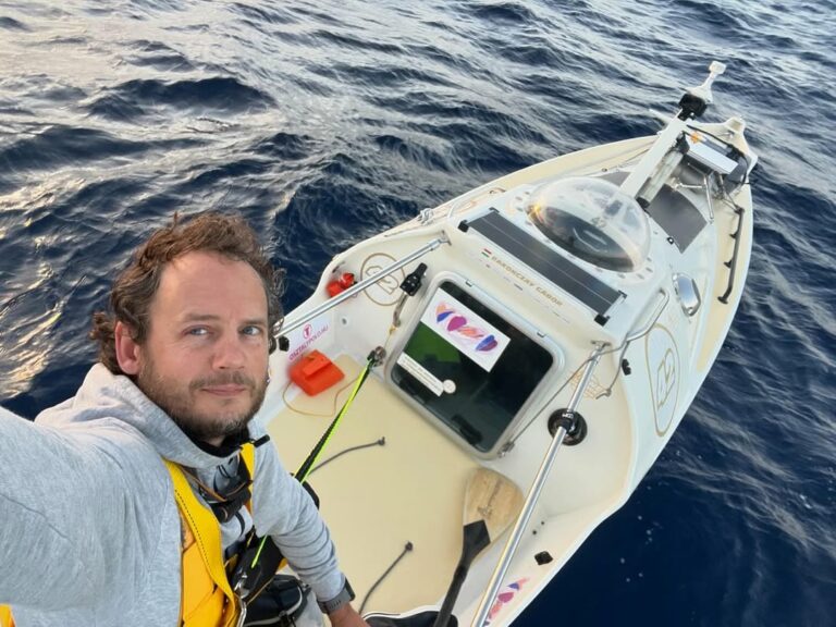 Gábor Rakonczay crossed the Atlantic solo in a canoe hungary news