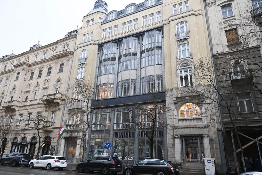 New Hungarian Research Network HUN-REN headquarters opened