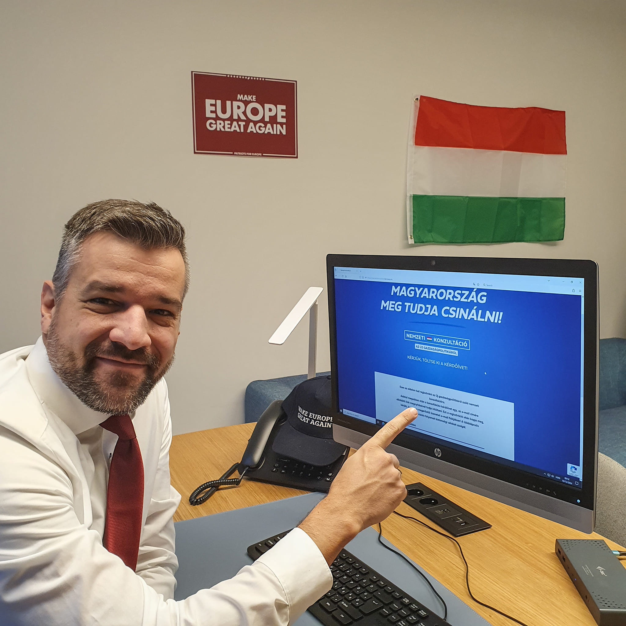 PM Orbán's MEP András László USAID