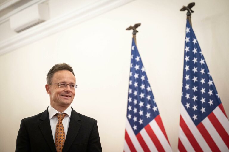 Szijjártó goes to Moscow