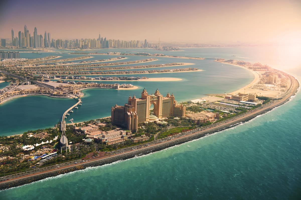 Palm Jumeirah dubai uae