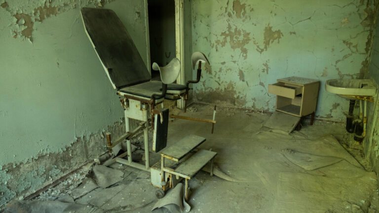 urbex abandoned hospital