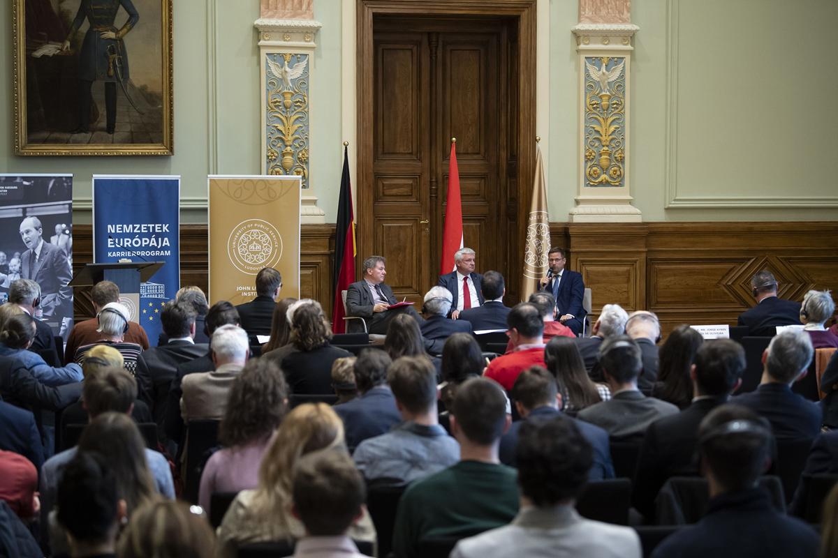 Consultation on Hungarian-German relations at the National University of Public Service