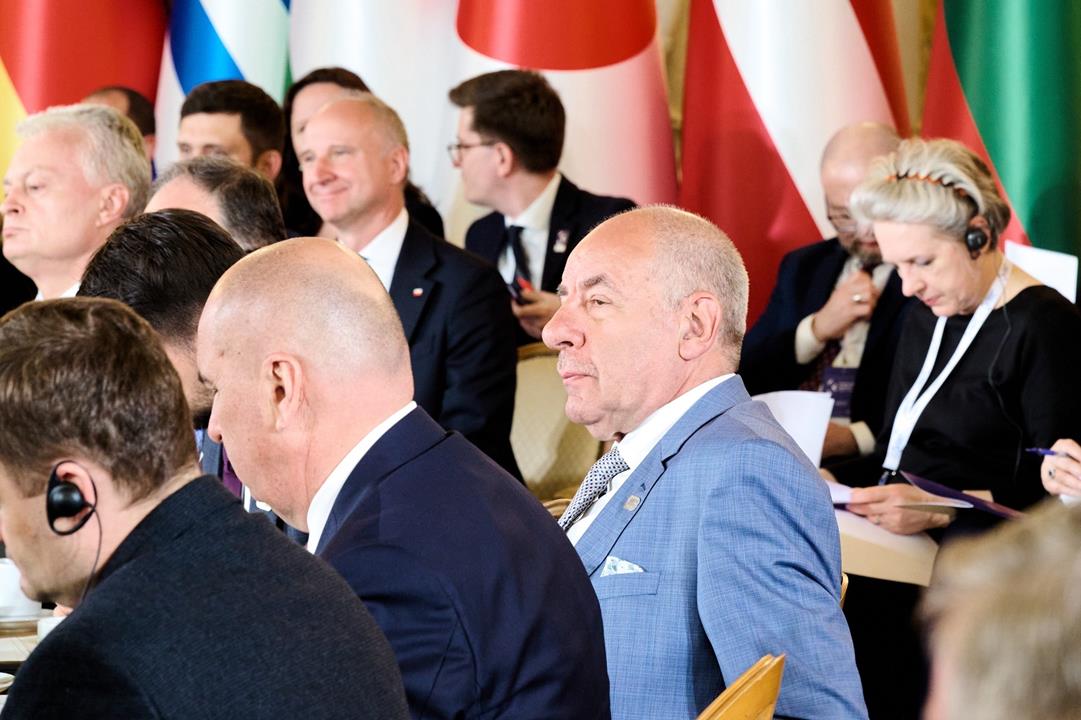 Hungarian President Tamás Sulyok 3 seas