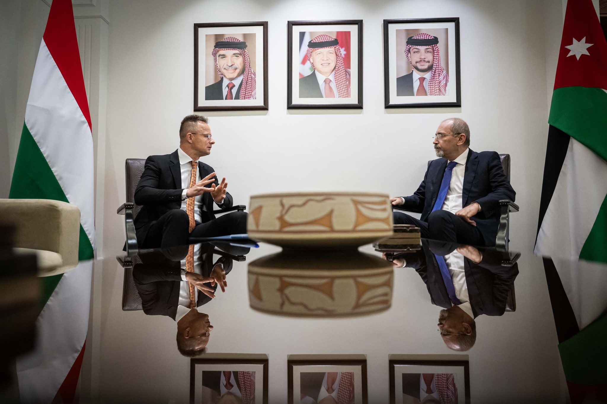 Hungary, Jordan to further strengthen economic cooperation