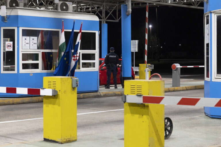 Croatia border crossing controls