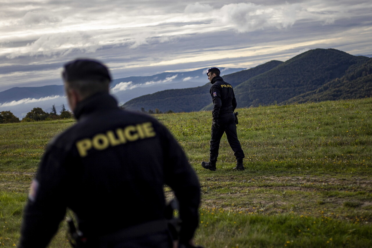 Czechia Hungary Slovakia border