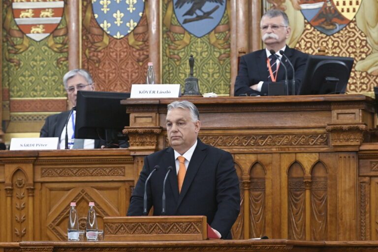 Orbán new bill