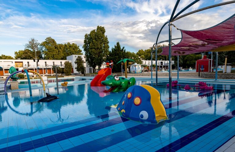 6-year-old girl died at popular Budapest beach