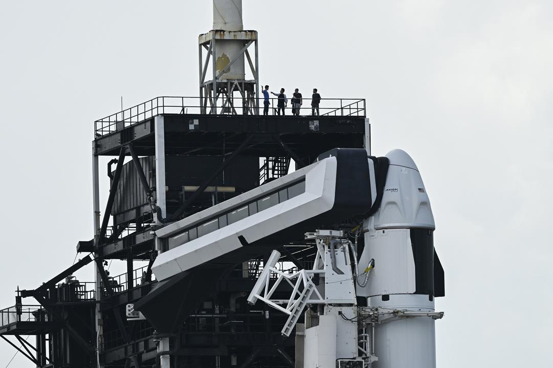 Here's when Hungarian astronaut Tibor Kapu can launch into space