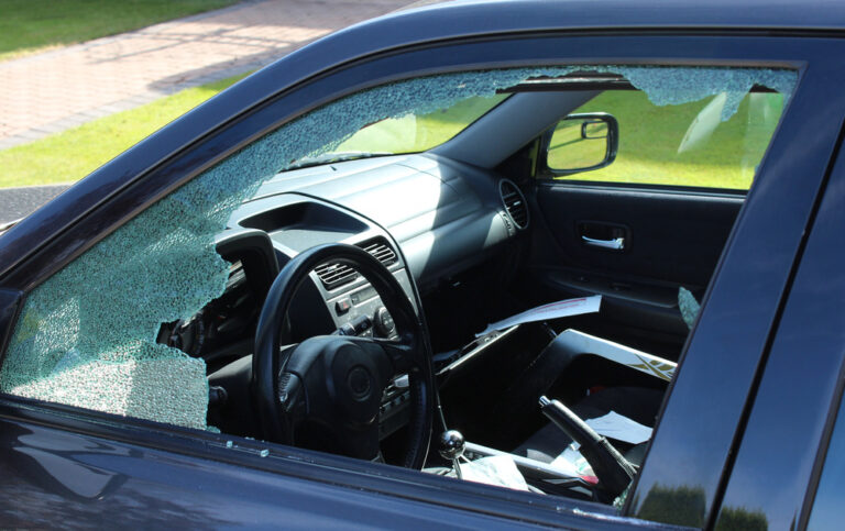 Hungarian child Austria car break-in Vienna