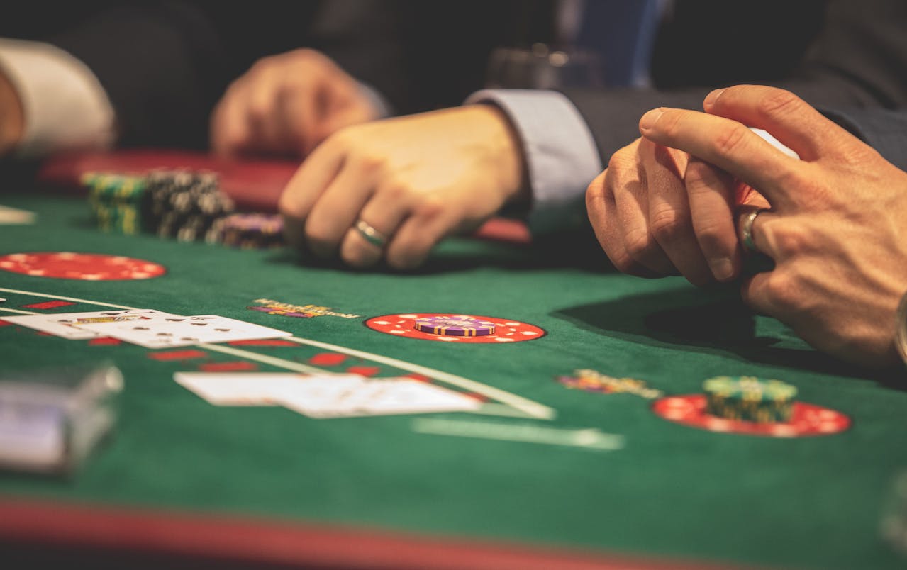 gambling casino poker card games