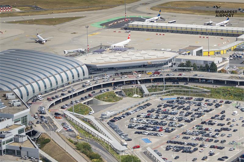 Budapest Airport collision