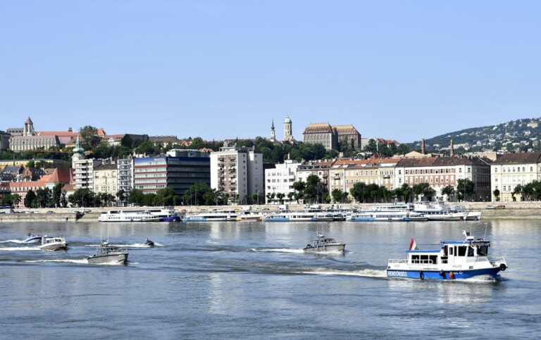 Danube boat tragedy, Hableány disaster, memorial, victims