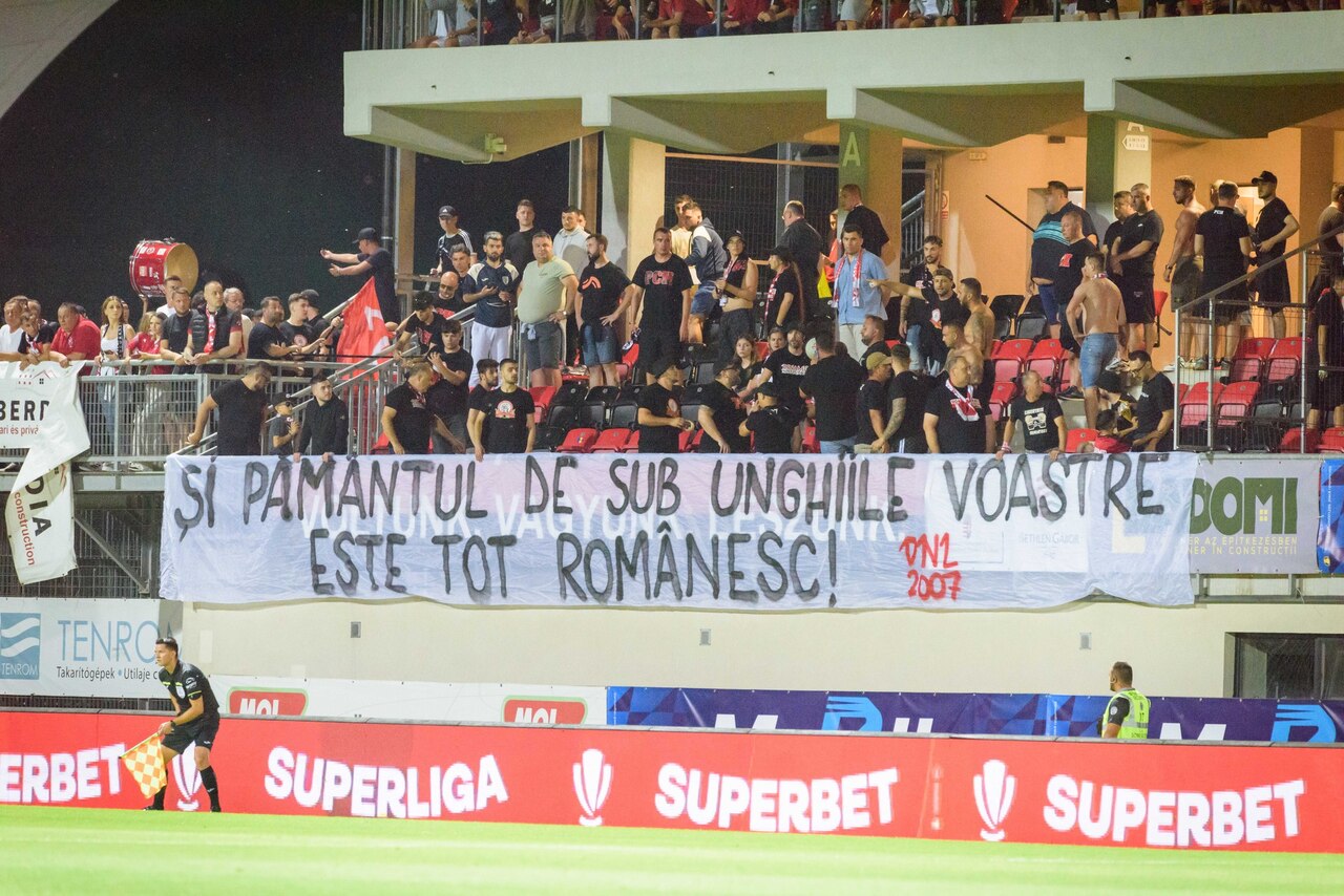 Dinamo Bukarest FK Csíkszereda football match
