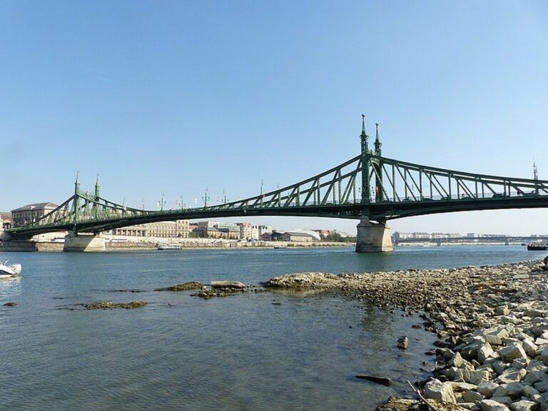 Hungary drought hunger rock Budapest