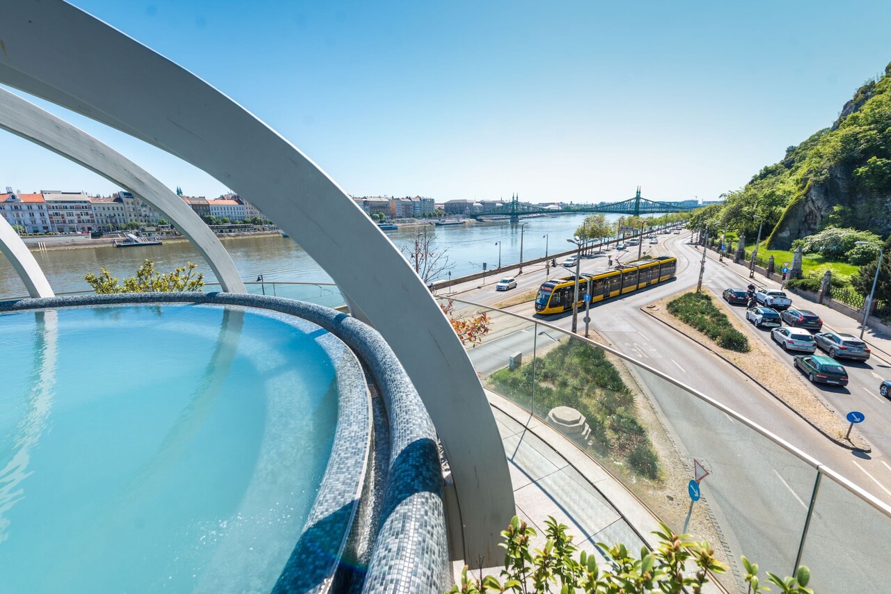 Rudas bath budapest bkk (1)