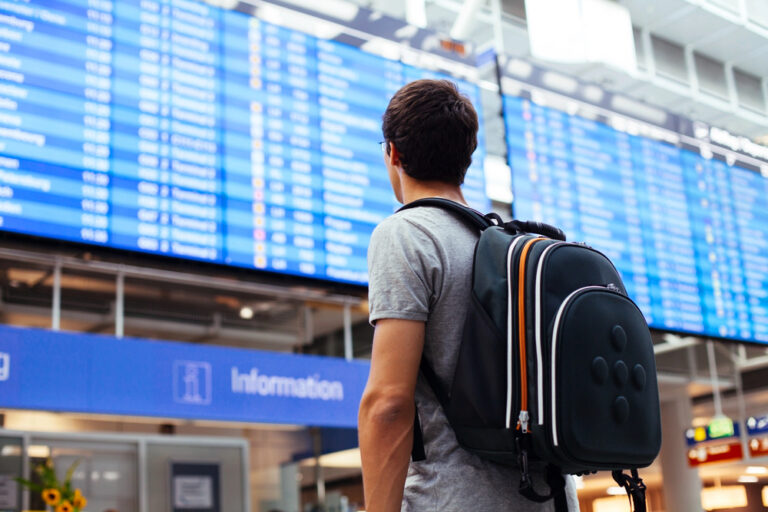 hand luggage budget carriers Europe airport